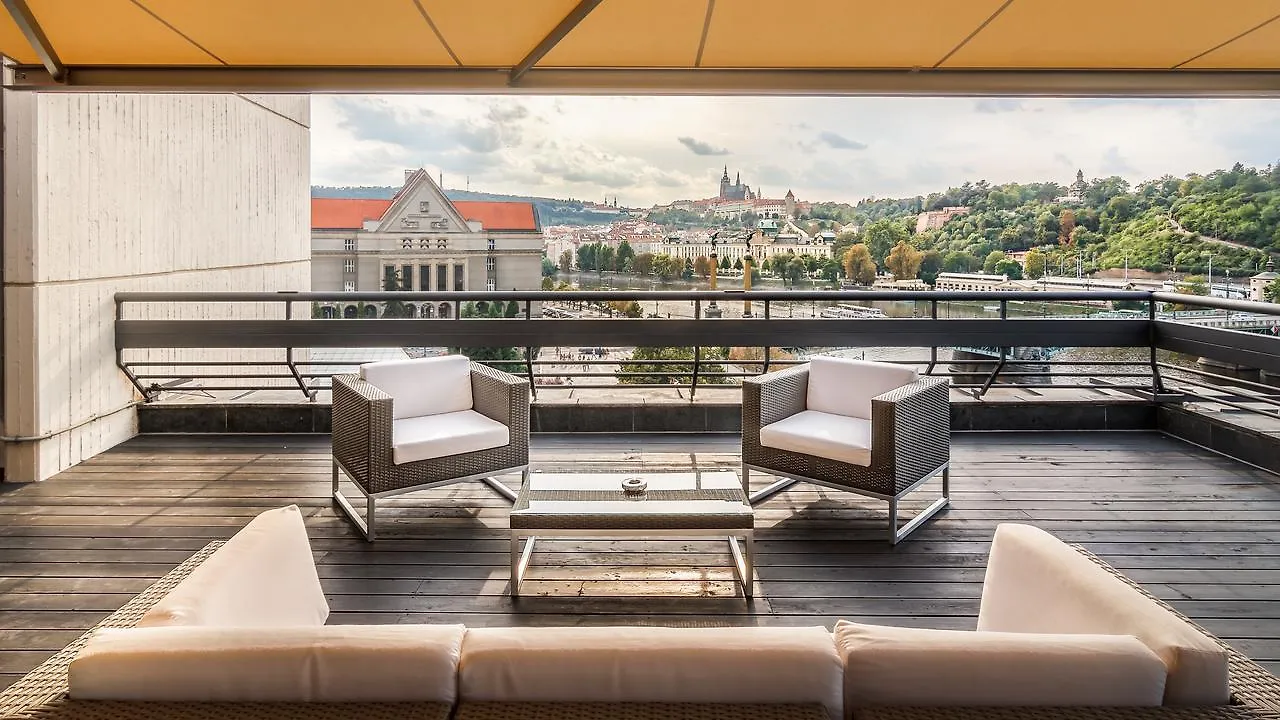 The President Hotel Praga 5*,