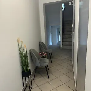 Esa Hostel Warszawa