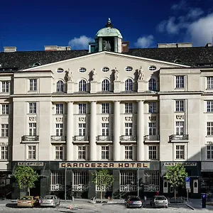 Grandezza Luxury Palace Brno